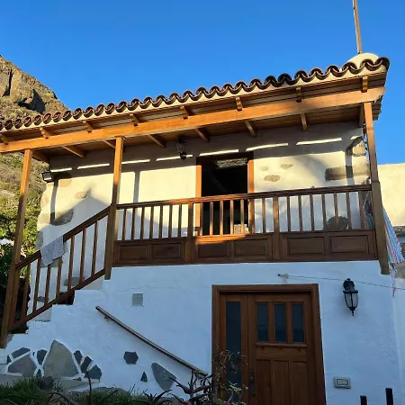Unique Canarian 1700s - Casa Salvia Las Aguas - Ocean & Natural Pools 150m - Whole Gated House Holiday home *